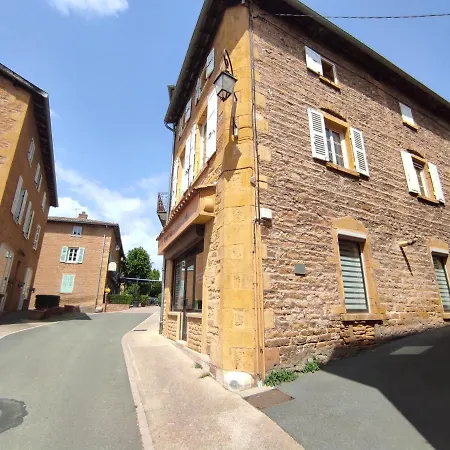 Bagnols - Les Meubles Des Pierres Dorees Bed & Breakfast *